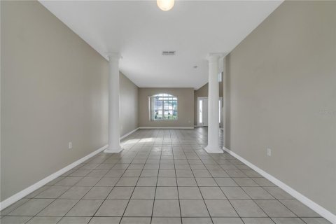 Villa ou maison à vendre à Kissimmee, Floride: 4 chambres, 264.49 m2 № 1289905 - photo 25