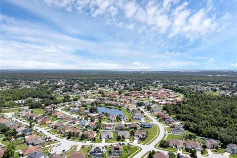 Villa ou maison à vendre à Kissimmee, Floride: 4 chambres, 264.49 m2 № 1289905 - photo 17