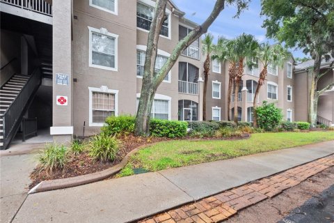 Condo in Orlando, Florida, 3 bedrooms  № 1336378 - photo 20