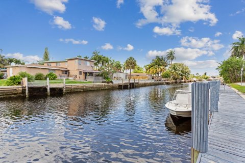 Condo in Fort Lauderdale, Florida, 2 bedrooms  № 1179690 - photo 27