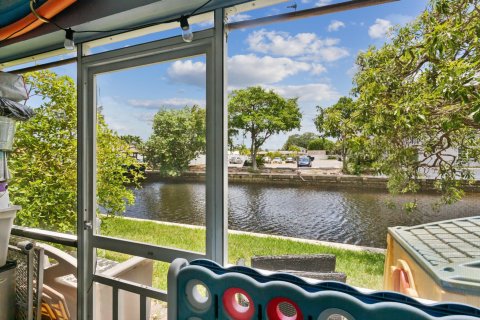 Copropriété à vendre à Fort Lauderdale, Floride: 2 chambres, 83.61 m2 № 1179690 - photo 6