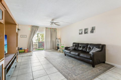 Copropriété à vendre à Fort Lauderdale, Floride: 2 chambres, 83.61 m2 № 1179690 - photo 23