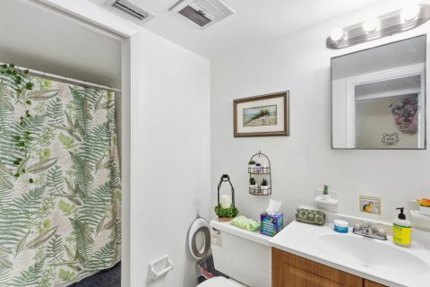 Condo in Fort Lauderdale, Florida, 2 bedrooms  № 1179690 - photo 13