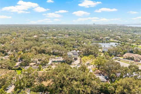 Villa ou maison à vendre à Tampa, Floride: 3 chambres, 185.8 m2 № 1403801 - photo 13