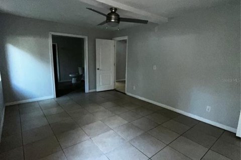 Casa en venta en Tampa, Florida, 3 dormitorios, 116.69 m2 № 1389373 - foto 19