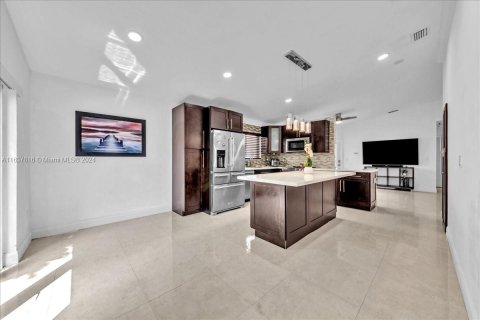 Casa en venta en Weston, Florida, 2 dormitorios, 113.15 m2 № 1310423 - foto 19