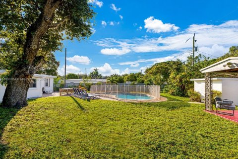Villa ou maison à vendre à West Park, Floride: 4 chambres, 161 m2 № 1002309 - photo 14