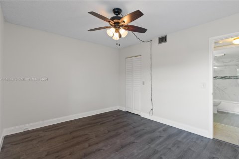 Condominio en venta en Pembroke Pines, Florida, 2 dormitorios, 102.75 m2 № 1231678 - foto 24