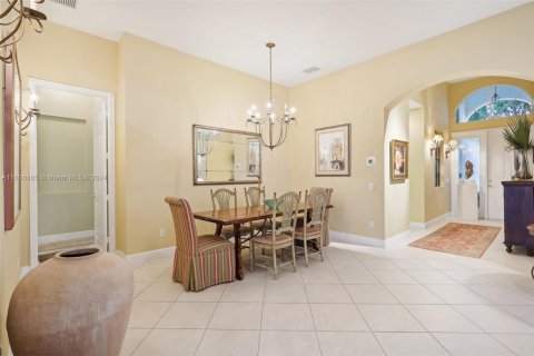 House in Delray Beach, Florida 4 bedrooms, 216 sq.m. № 1231700 - photo 10