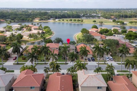 Casa en venta en Coconut Creek, Florida, 4 dormitorios, 177.07 m2 № 1177064 - foto 12