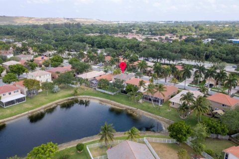 Casa en venta en Coconut Creek, Florida, 4 dormitorios, 177.07 m2 № 1177064 - foto 3