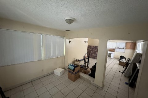 Villa ou maison à vendre à Fort Lauderdale, Floride: 3 chambres, 99.03 m2 № 1176975 - photo 12