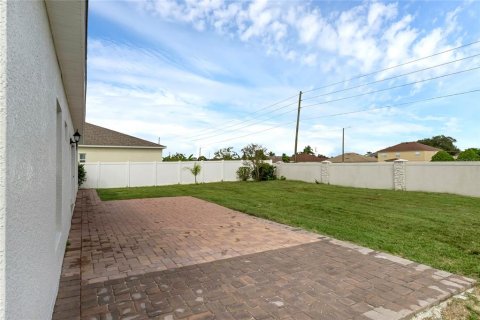 Villa ou maison à vendre à Kissimmee, Floride: 3 chambres, 140.28 m2 № 1361855 - photo 20