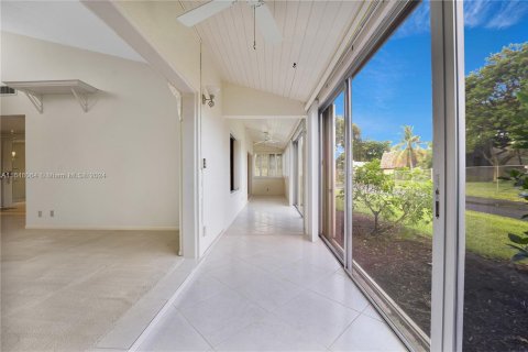 Copropriété à vendre à Palm Springs, Floride: 2 chambres, 102.47 m2 № 1330752 - photo 18