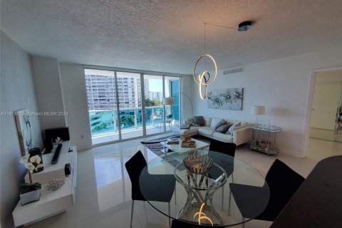 Copropriété à vendre à North Bay Village, Floride: 2 chambres, 118.36 m2 № 1406268 - photo 3