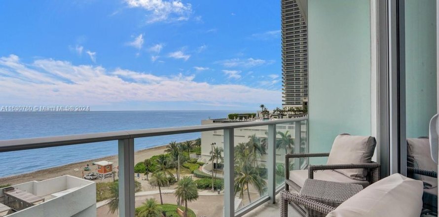 Condo in Hollywood, Florida, 1 bedroom  № 1291434