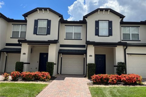 Townhouse in Orlando, Florida 3 bedrooms, 129.13 sq.m. № 1340246 - photo 1