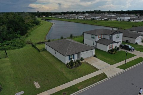 Villa ou maison à louer à Auburndale, Floride: 4 chambres, 170.94 m2 № 1340245 - photo 26