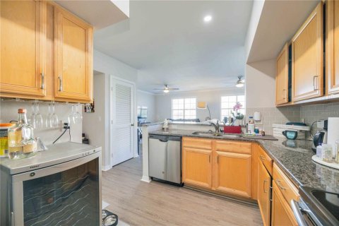 Copropriété à louer à Sarasota, Floride: 2 chambres, 98.29 m2 № 1340262 - photo 17