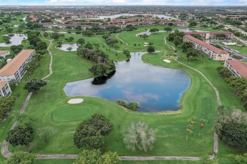 Copropriété à vendre à Pembroke Pines, Floride: 1 chambre, 63.64 m2 № 1293468 - photo 18