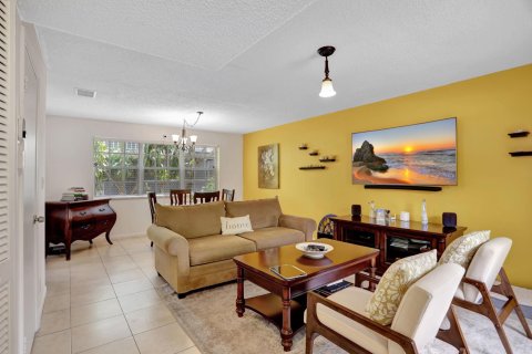 Adosado en venta en Deerfield Beach, Florida, 2 dormitorios, 99.5 m2 № 1118015 - foto 24