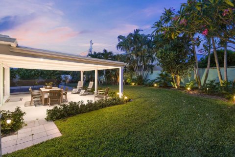 Villa ou maison à vendre à Juno Beach, Floride: 3 chambres, 152.08 m2 № 1118124 - photo 2
