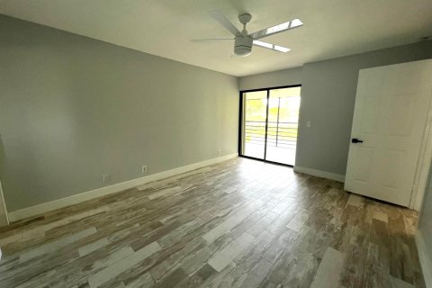 Condominio en venta en Boynton Beach, Florida, 3 dormitorios, 110.27 m2 № 972931 - foto 10