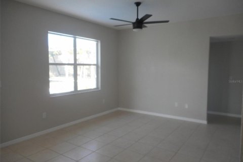 House in Port Charlotte, Florida 5 bedrooms, 229.28 sq.m. № 749138 - photo 22