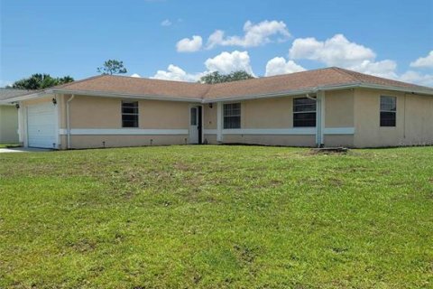 House in Kissimmee, Florida 3 bedrooms, 115.11 sq.m. № 1319857 - photo 16