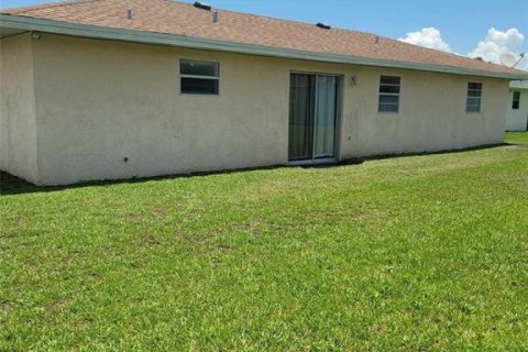 Villa ou maison à vendre à Kissimmee, Floride: 3 chambres, 115.11 m2 № 1319857 - photo 15