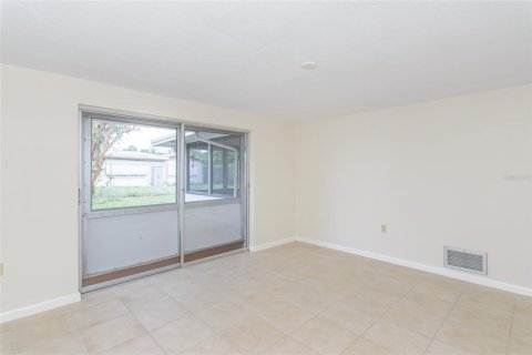 House in Holiday, Florida 2 bedrooms, 129.41 sq.m. № 1404071 - photo 20