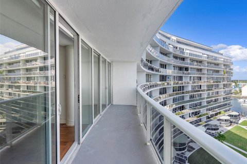 Copropriété à vendre à Miami Beach, Floride: 1 chambre, 99.87 m2 № 1355233 - photo 22