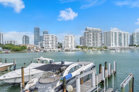 Copropriété à vendre à Miami Beach, Floride: 1 chambre, 99.87 m2 № 1355233 - photo 5