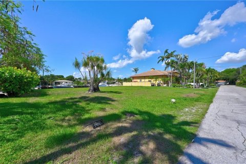Land in Lighthouse Point, Florida № 268838 - photo 15