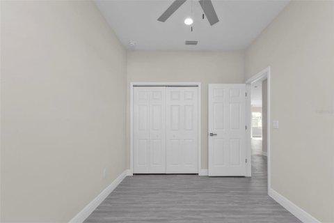 House in Port Charlotte, Florida 3 bedrooms, 134.8 sq.m. № 1415947 - photo 24