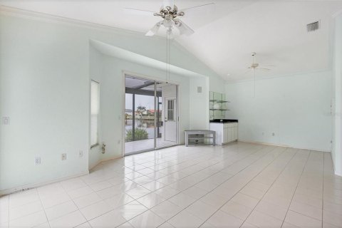 Villa ou maison à vendre à Punta Gorda, Floride: 3 chambres, 222.59 m2 № 964347 - photo 7