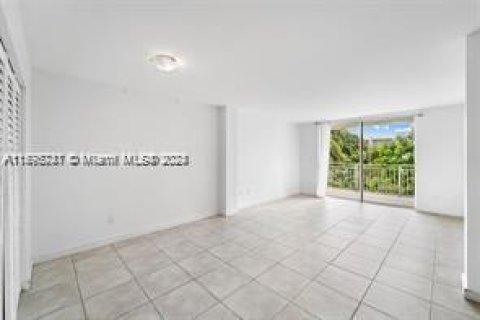 Copropriété à vendre à Miami, Floride: 1 chambre, 67.17 m2 № 1145292 - photo 1