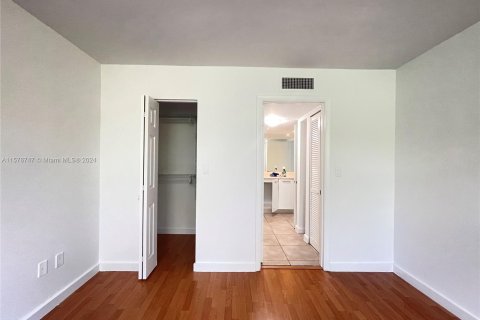 Condominio en venta en Miami, Florida, 1 dormitorio, 67.17 m2 № 1145292 - foto 7