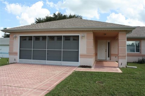 House in Ocala, Florida 3 bedrooms, 127.37 sq.m. № 1394080 - photo 4