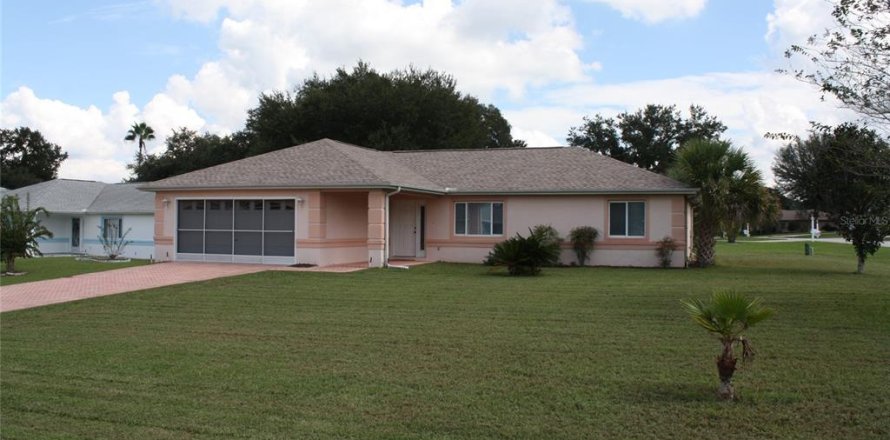 House in Ocala, Florida 3 bedrooms, 127.37 sq.m. № 1394080