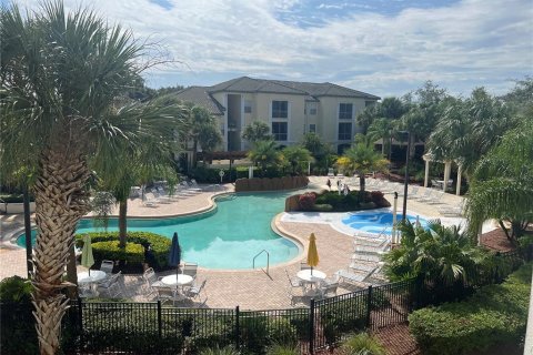 Condominio en venta en Kissimmee, Florida, 1 dormitorio, 66.15 m2 № 1334591 - foto 1