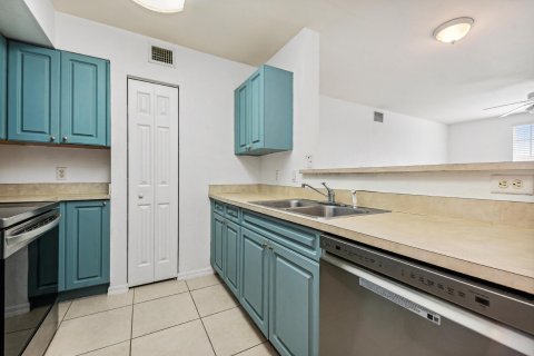 Copropriété à vendre à Boynton Beach, Floride: 2 chambres, 81.75 m2 № 1092414 - photo 9