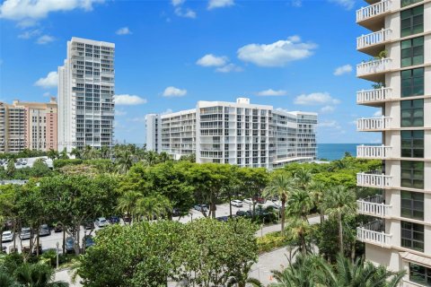 Condominio en venta en Key Biscayne, Florida, 2 dormitorios, 130.9 m2 № 1328279 - foto 22