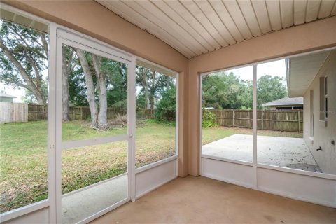 Villa ou maison à vendre à Ocala, Floride: 3 chambres, 114.36 m2 № 1426302 - photo 21