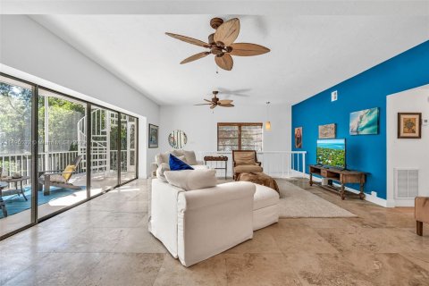 Villa ou maison à vendre à Tavernier, Floride: 4 chambres, 241.27 m2 № 869742 - photo 12