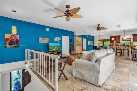 Villa ou maison à vendre à Tavernier, Floride: 4 chambres, 241.27 m2 № 869742 - photo 10