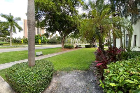 Condo in Aventura, Florida, 3 bedrooms  № 1228311 - photo 4