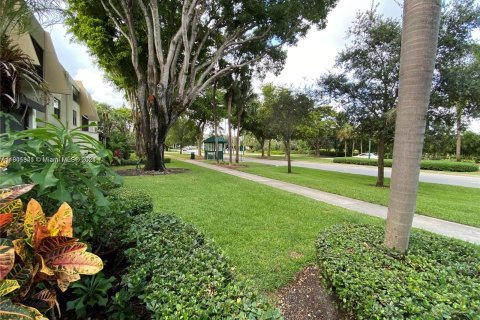 Condo in Aventura, Florida, 3 bedrooms  № 1228311 - photo 3