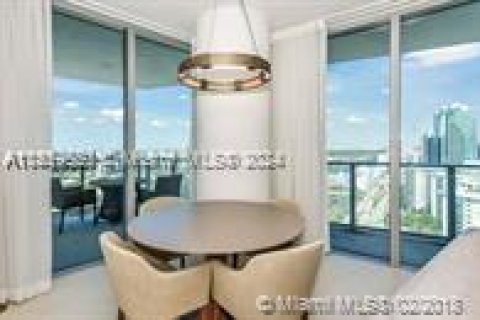 Condominio en venta en Hollywood, Florida, 1 dormitorio, 80.73 m2 № 1081181 - foto 11