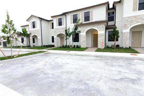 Villa ou maison à vendre à Homestead, Floride: 3 chambres, 149.76 m2 № 1081180 - photo 3